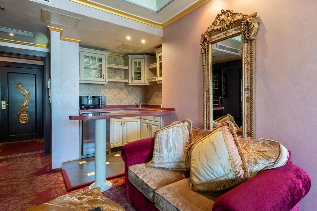 Q Hotel Beirut Eksteriør billede