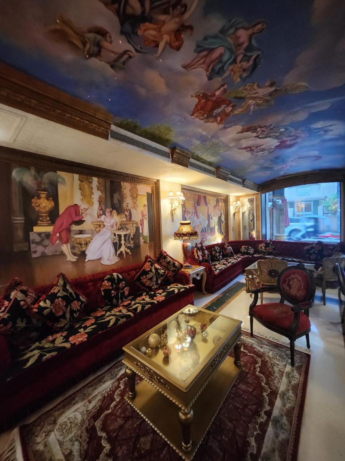 Q Hotel Beirut Eksteriør billede