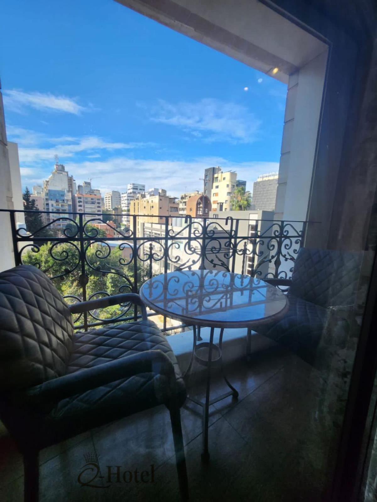 Q Hotel Beirut Eksteriør billede