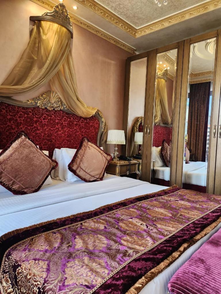 Q Hotel Beirut Eksteriør billede