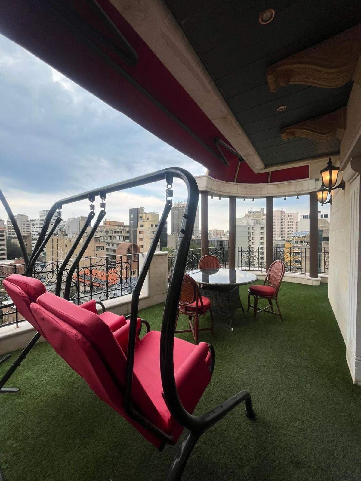 Q Hotel Beirut Eksteriør billede
