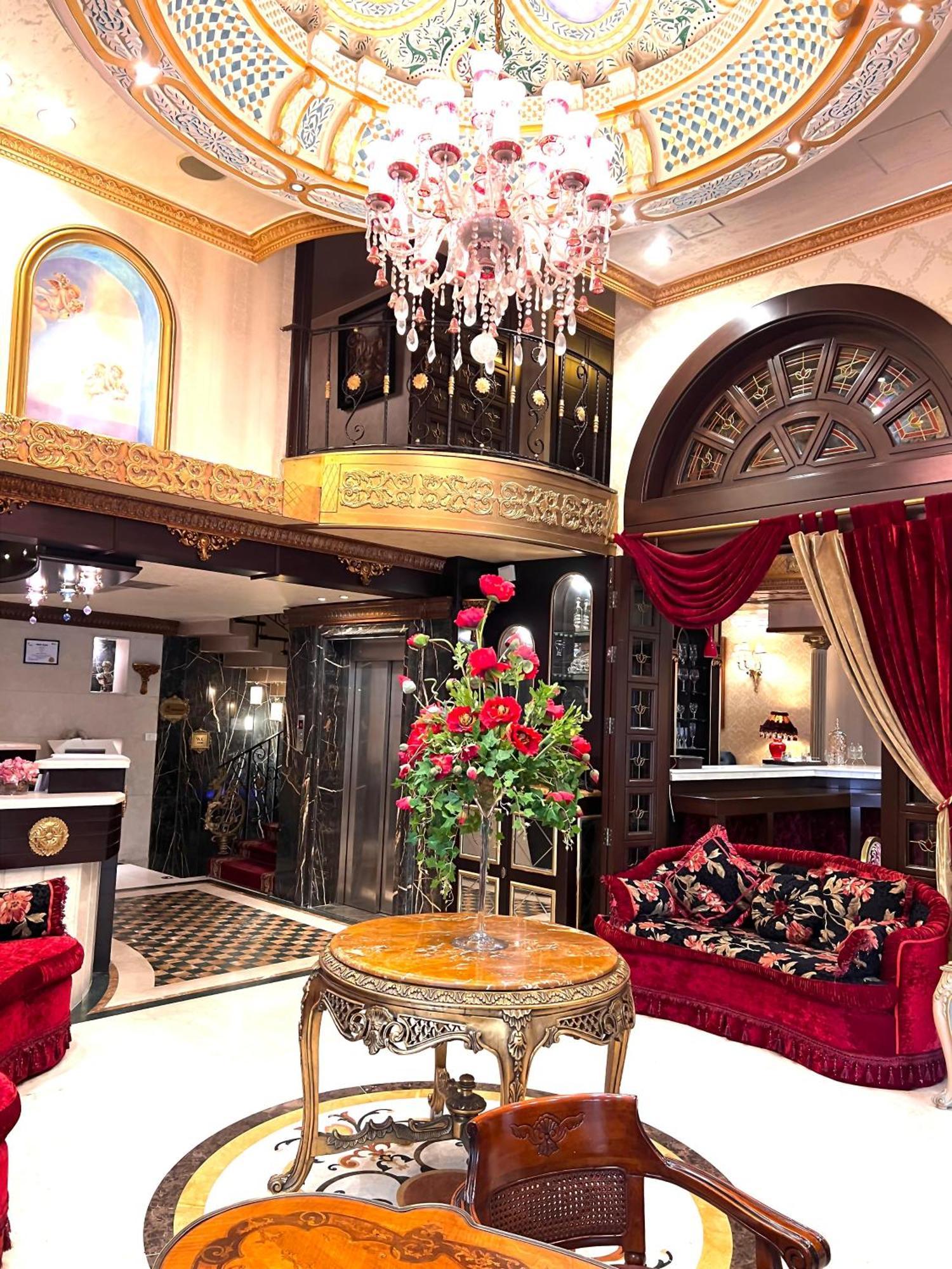 Q Hotel Beirut Eksteriør billede