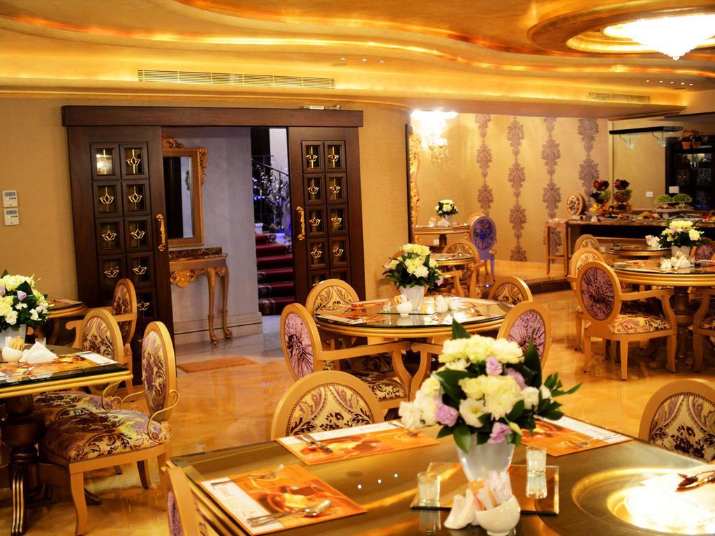 Q Hotel Beirut Eksteriør billede